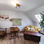 Apartment My Silesia Home: Historic With Garage Near Gliwice