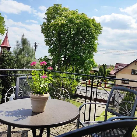 Gornyslask Blisko Jeziora - 120qm - 3 Sypialnie Z Parkingiem I Klimatyzacja - Flat Uppersilesia With Parking & Air Conditioning - Oberschlesien Mit 3 Schlafzimmern Inklusive Parkplatz Und Klima - Naehe Badesee Und Sandstrand דירה *