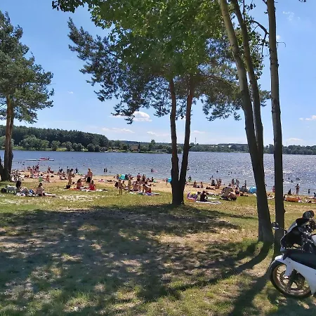 Διαμέρισμα Gornyslask Blisko Jeziora - 120qm - 3 Sypialnie Z Parkingiem I Klimatyzacja - Flat Uppersilesia With Parking & Air Conditioning - Oberschlesien Mit 3 Schlafzimmern Inklusive Parkplatz Und Klima - Naehe Badesee Und Sandstrand Niewiesze